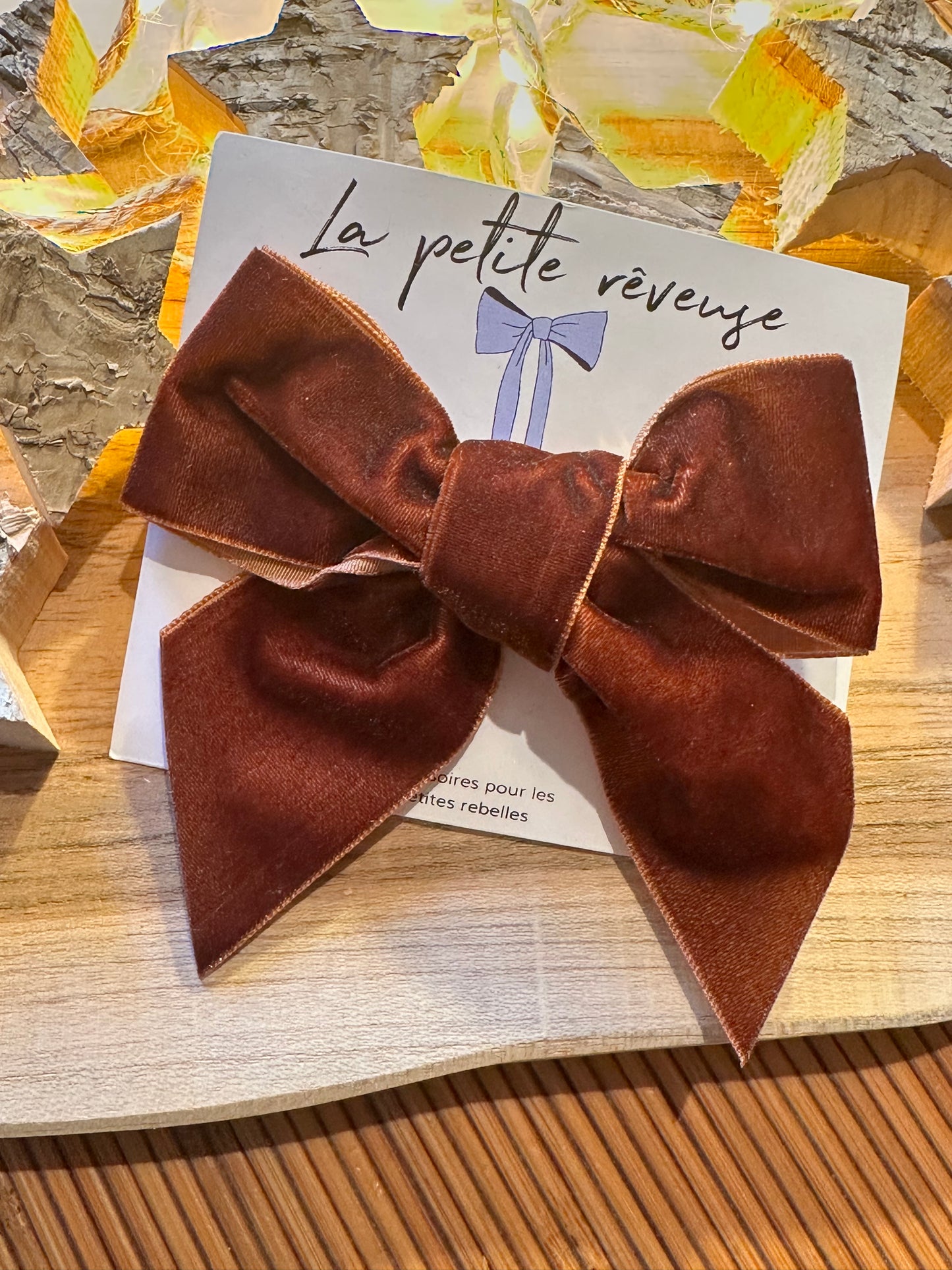 Nœud en velours marron