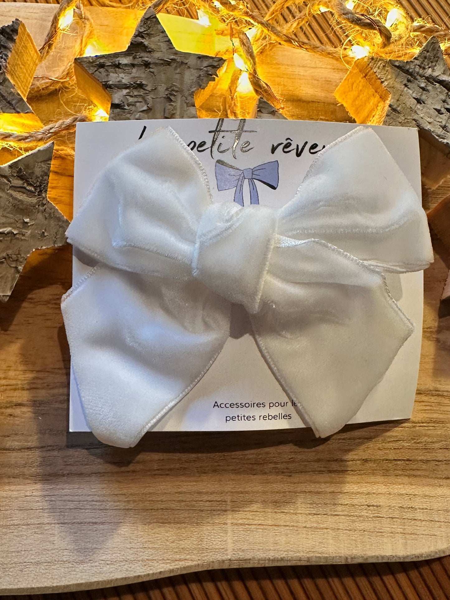 Nœud en velours blanc neige 