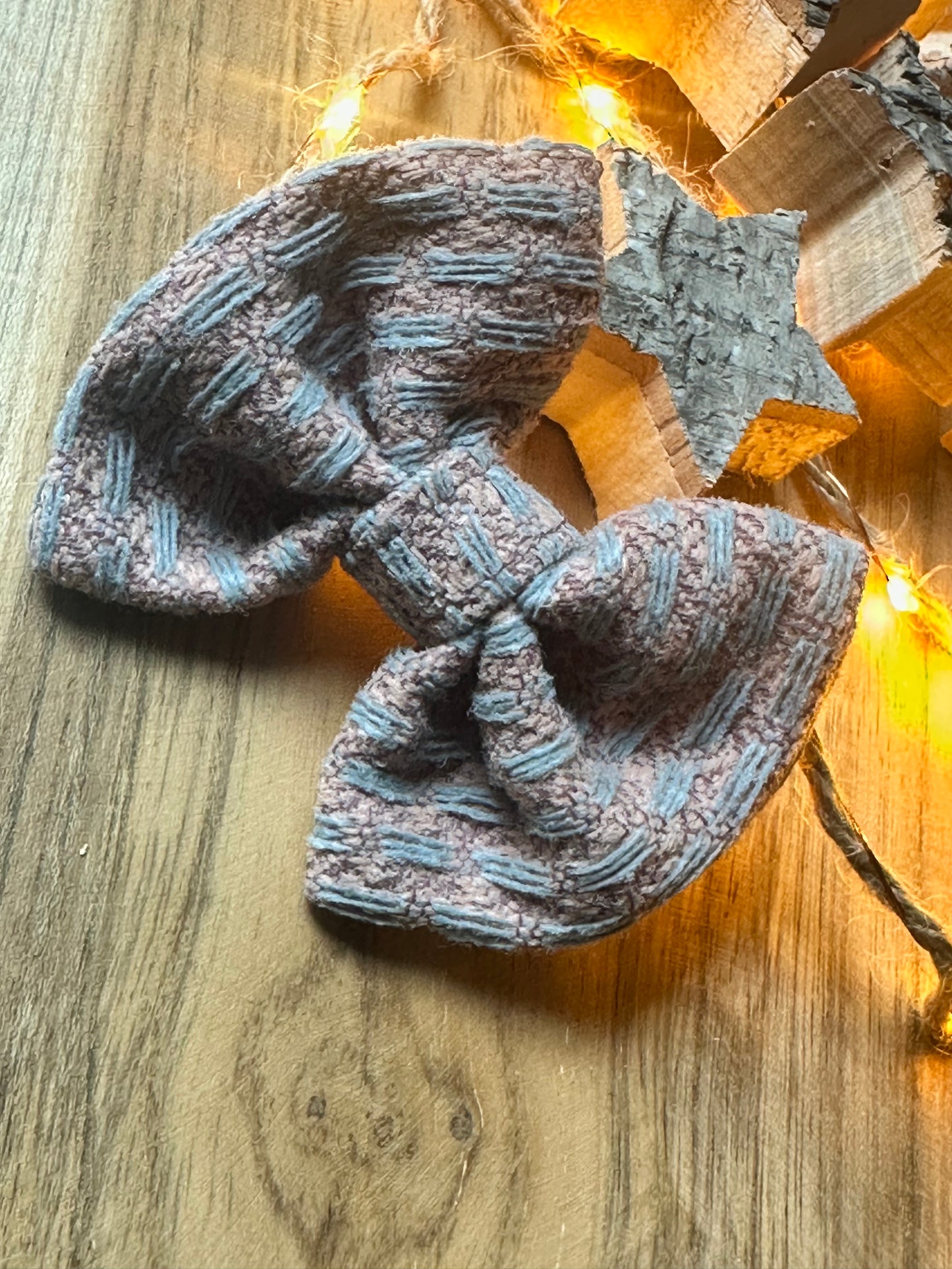 Le Noeud Brise Poudrée